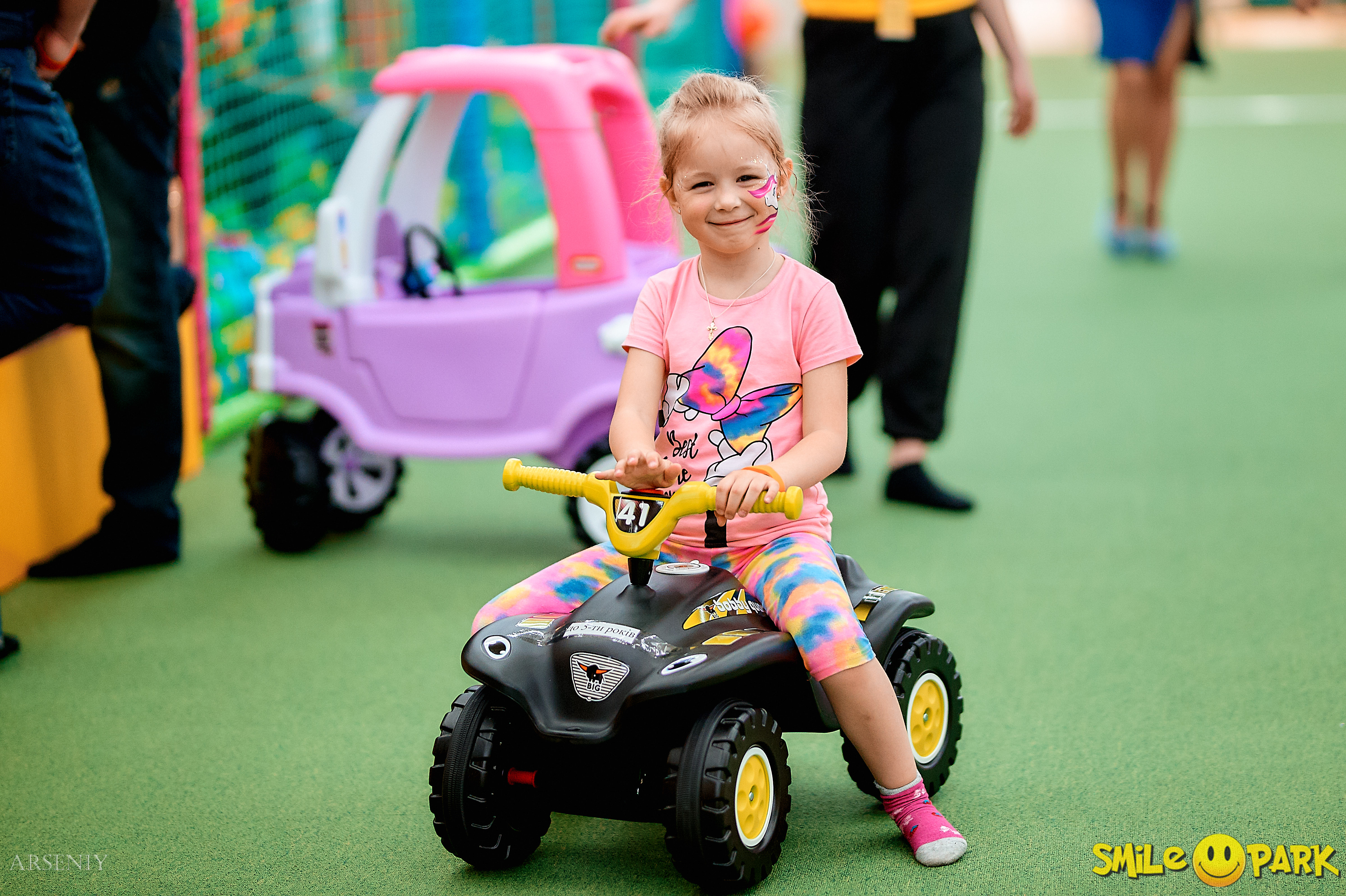 Развлечения для детей - Толокары в Smile Park | Киев